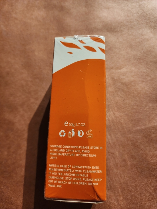 Orange Whitening Exfoliating Brightening Gel - Picture 4 of 4